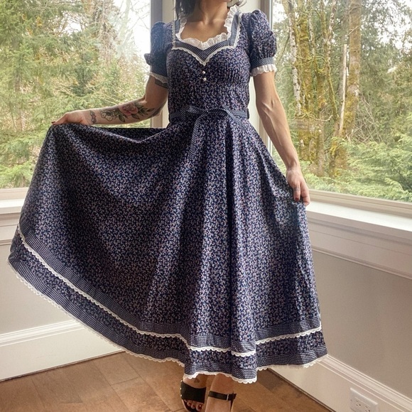 GUNNE SAX Vintage Jessica McClintock Navy Blue Floral Print Prairie Dress - Picture 4 of 16